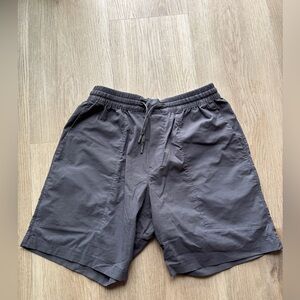 Lululemon Athletica Men's Gray Shorts